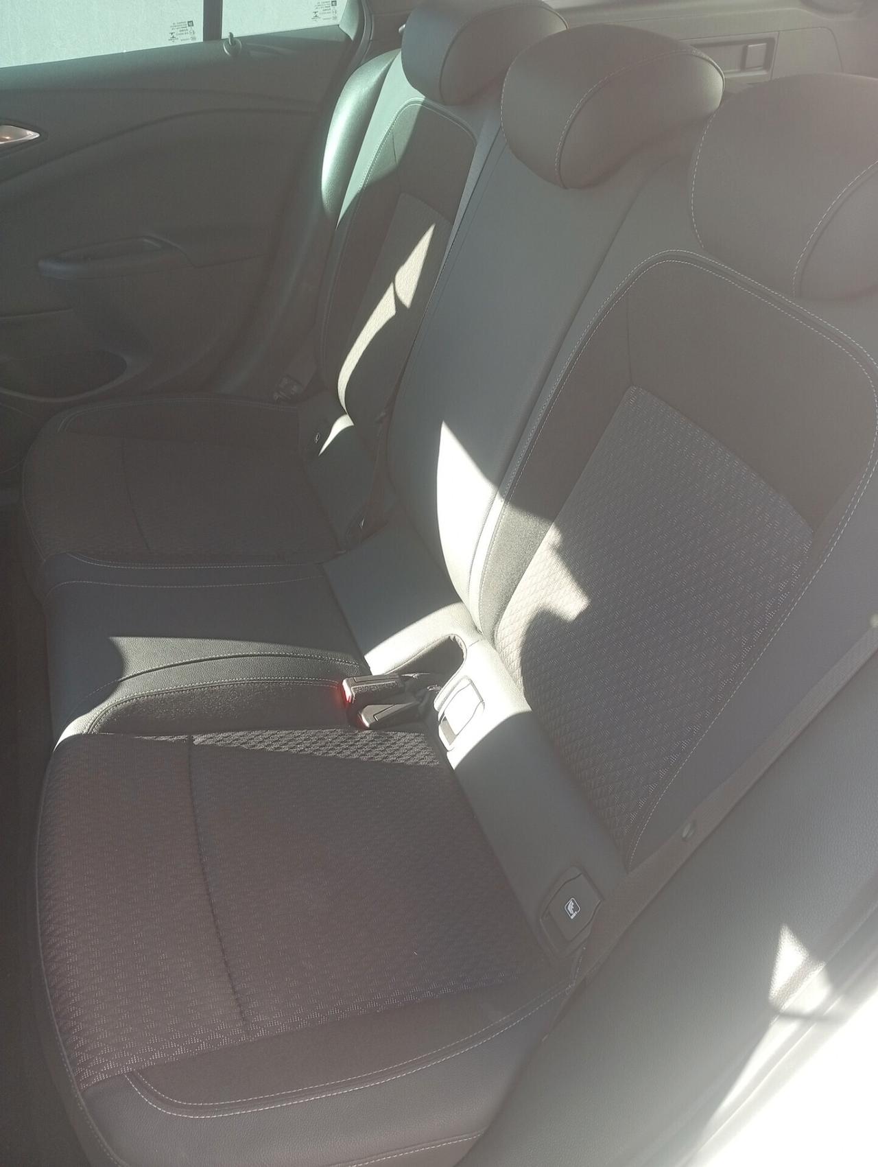 Opel Astra 1.6 CDTi 136CV Start&Stop Sports Tourer Innovation