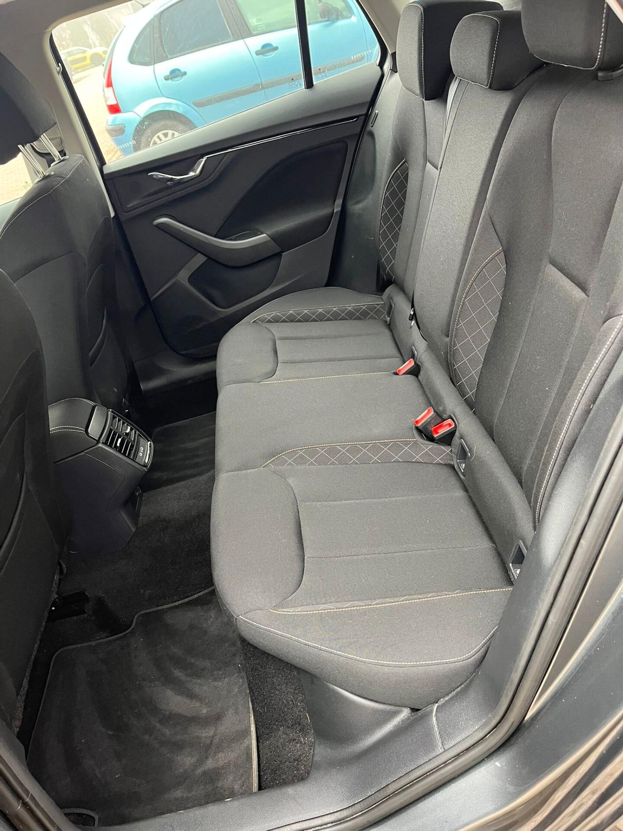 Skoda Kamiq 1.0 TSI 110 CV DSG Ambition PREZZO REALE NON VINCOLATO A FINANZIAMENTO