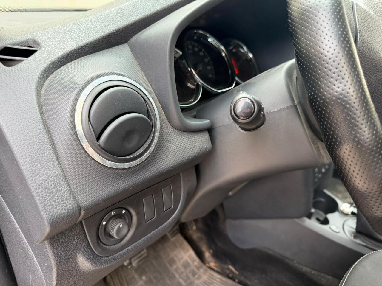 Dacia Sandero 1.2 GPL 75CV Ambiance