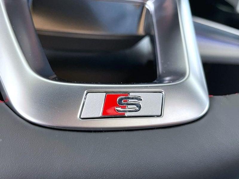 Audi Q8 TDI 210kW quattro tip. S Line Edition * 4 RUOTE STERZANTI *