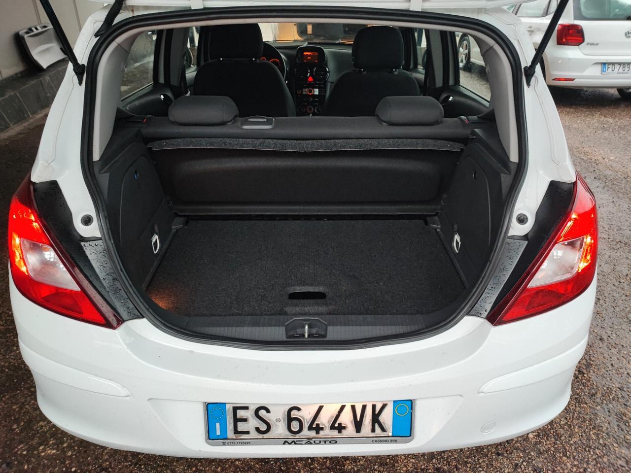 Opel Corsa 1.2 85CV 5 porte GPL-TECH Edition