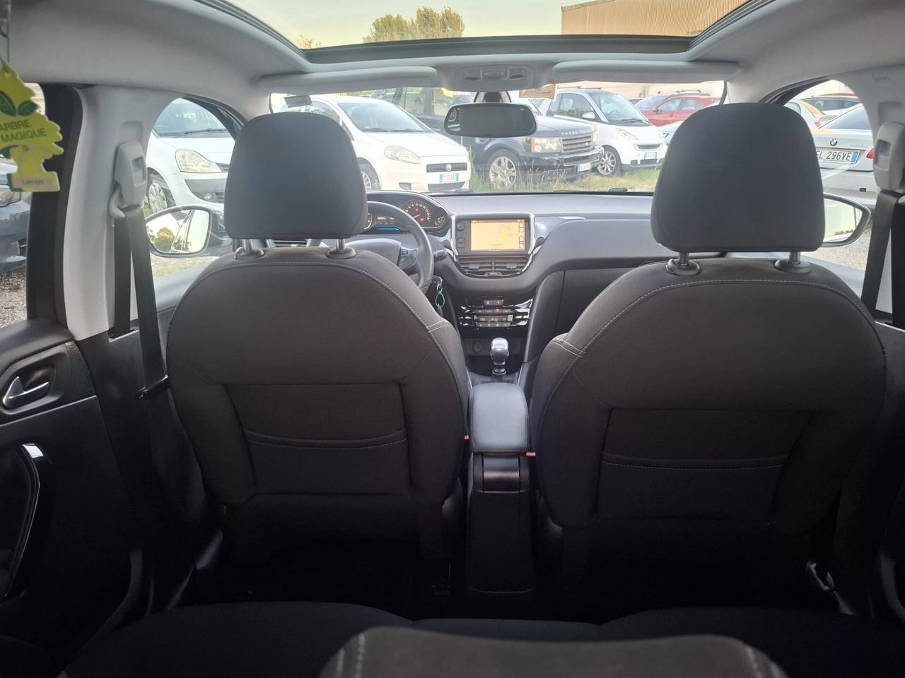 Peugeot 208 1.6 e-HDi 115 CV Stop&Start 5 porte Allure
