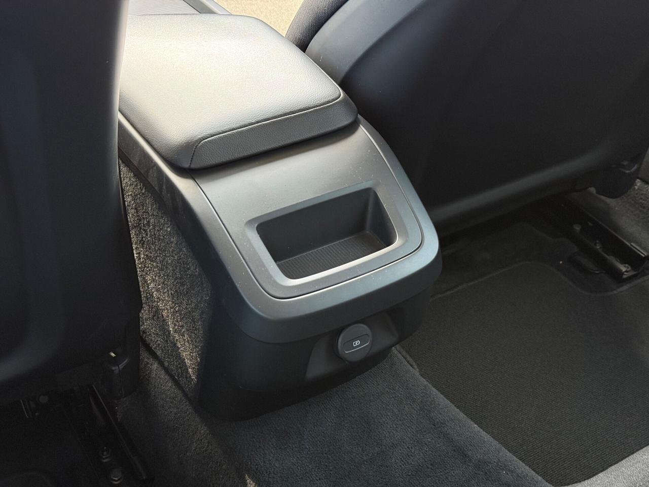 VOLVO V60 2021 B4 Geartronic