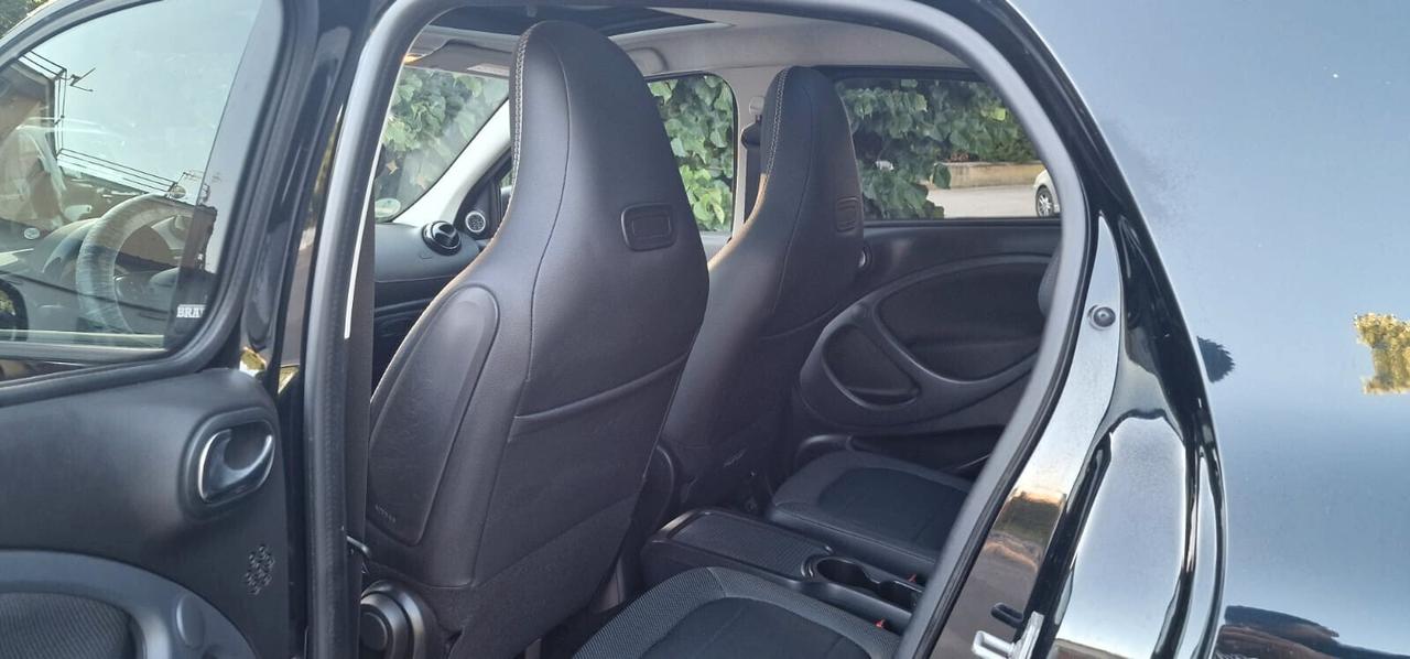Smart ForFour 90 0.9 Turbo twinamic Brabus Style