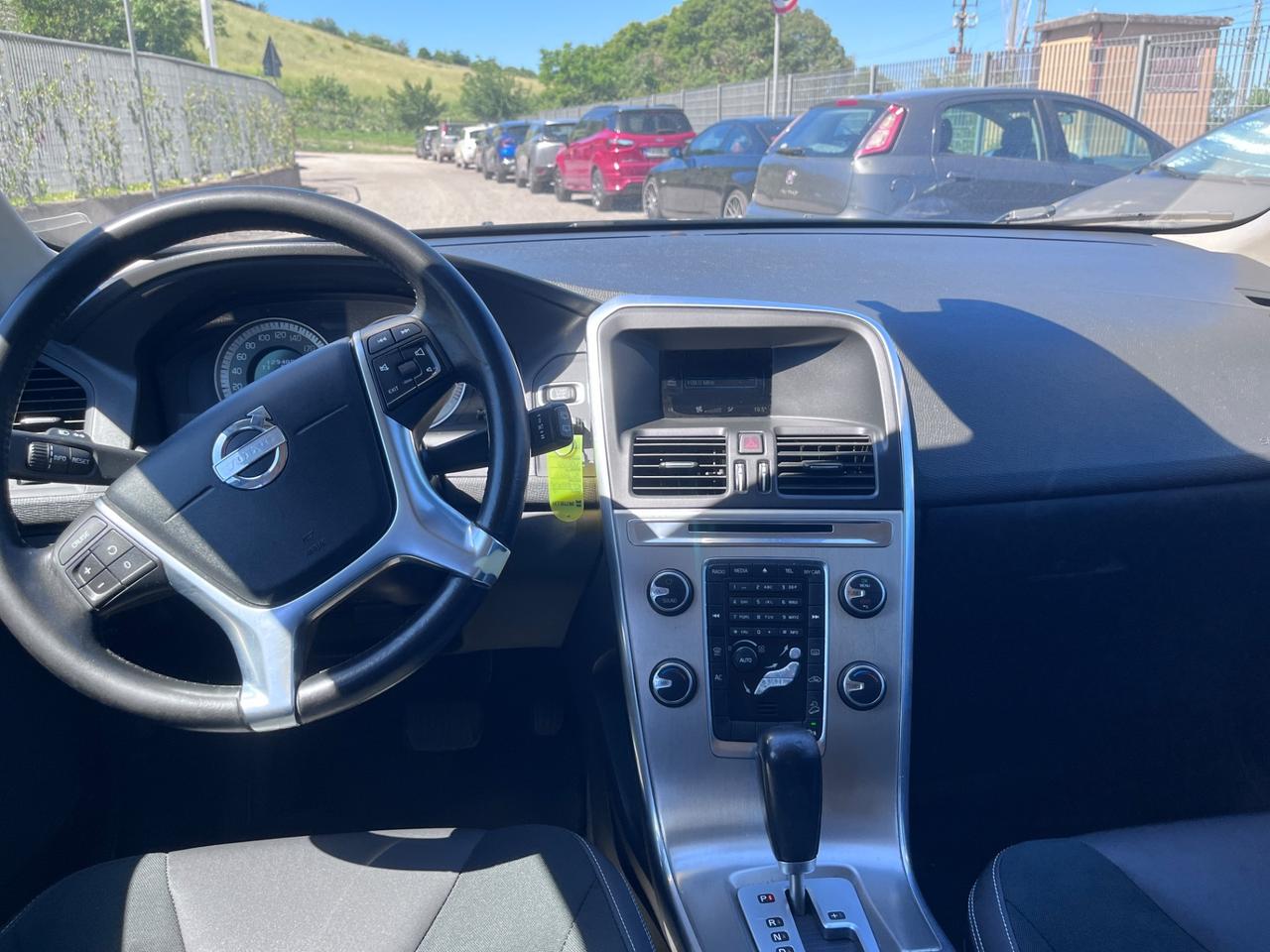 Volvo XC 60 XC60 D5 AWD Momentum