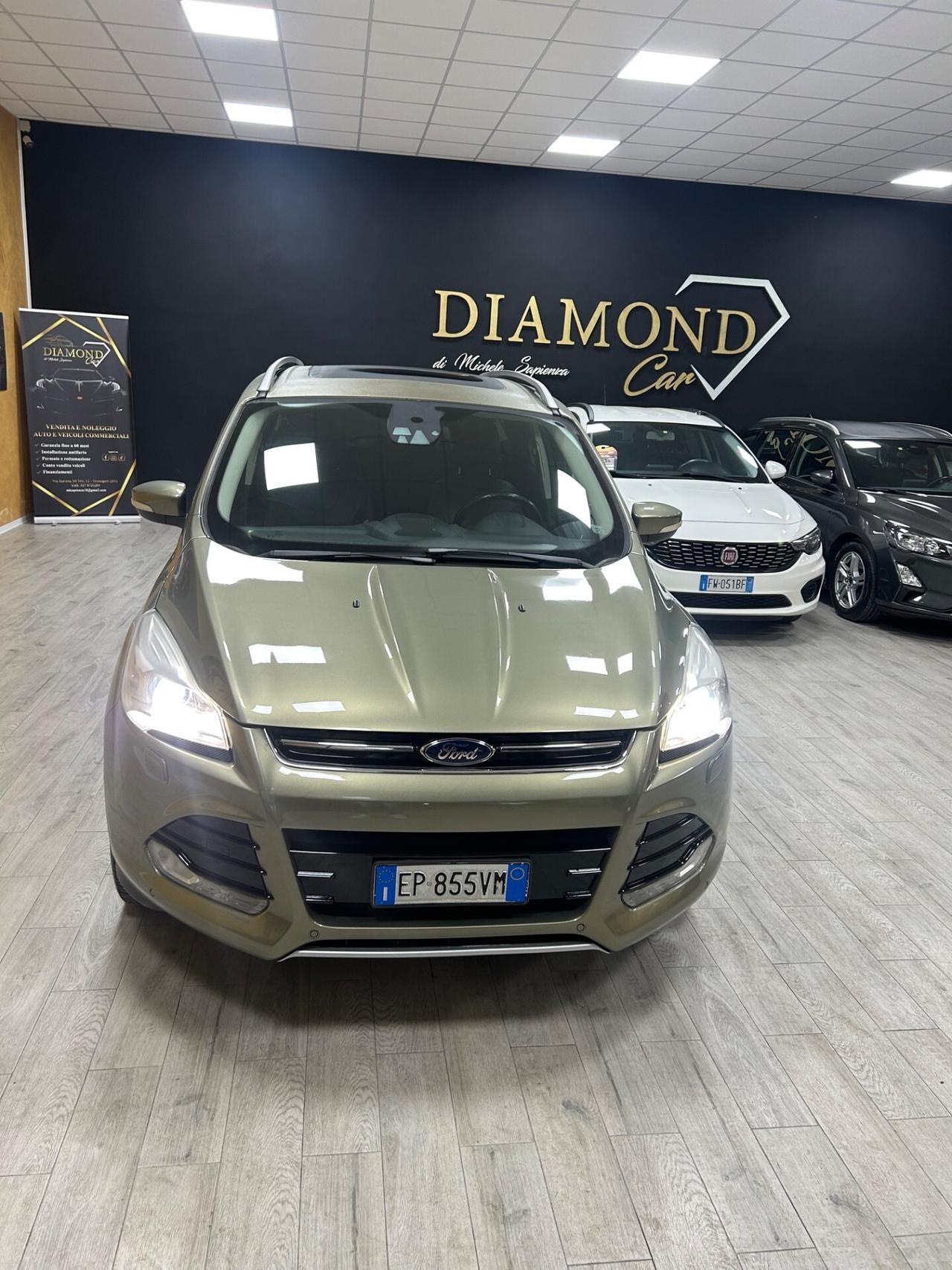 FORD KUGA 2.0 Tdci “TETTO/PELLE/NAV/RETR/19”-2013