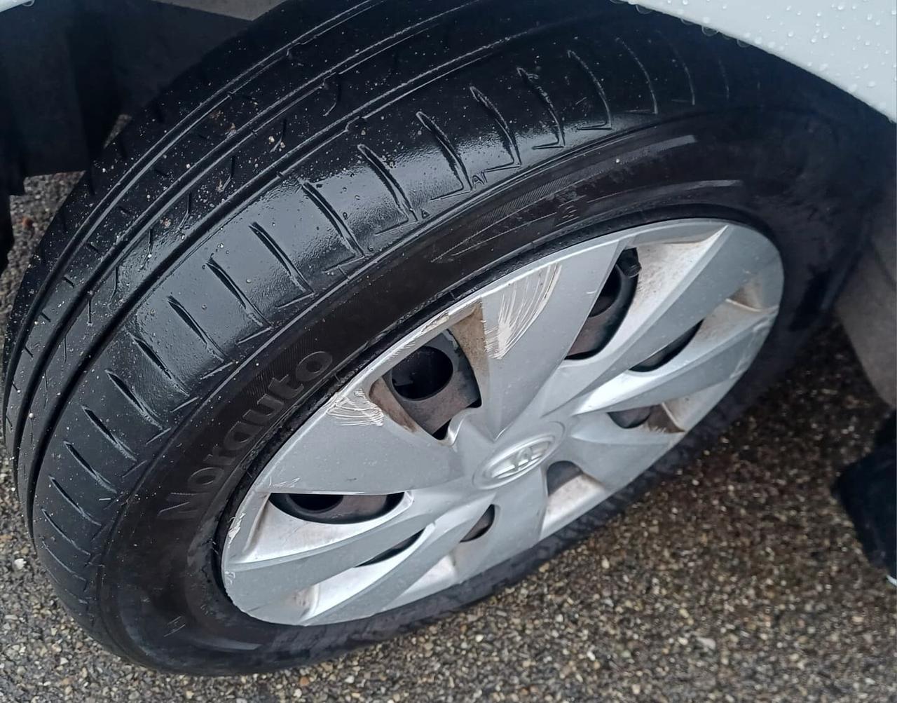 Toyota Aygo 1.0 12V VVT-i 5 porte Cool Soda Connect