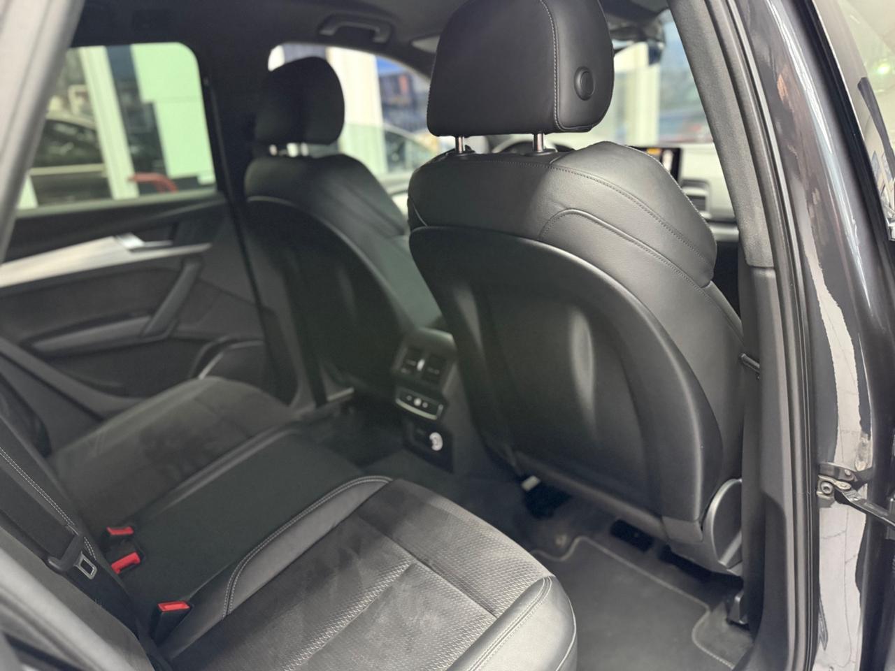 Audi SQ5 SLINE TDI quattro tiptronic