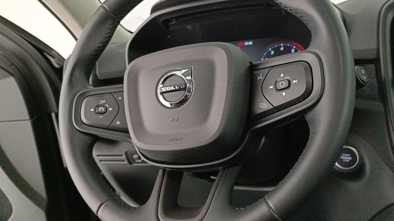 VOLVO XC40 1.5 t2 Essential