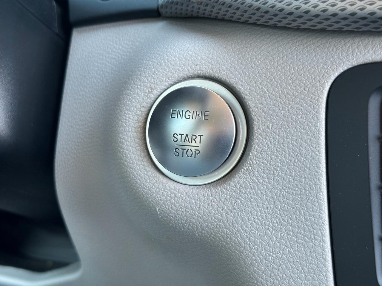 MERCEDES-BENZ B 180 d Automatic Sport