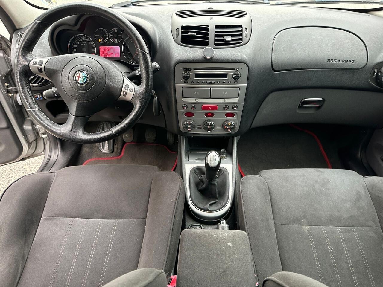 Alfa Romeo 147 1.6 16V TS (105) 5 porte Black Line