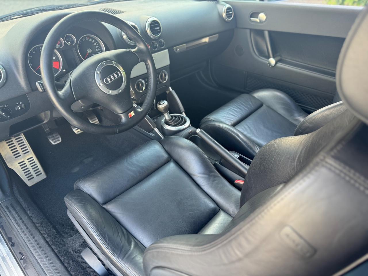 Audi TT Coupé 1.8 T - 180cv - 72.000km - ASI - Unipropr.