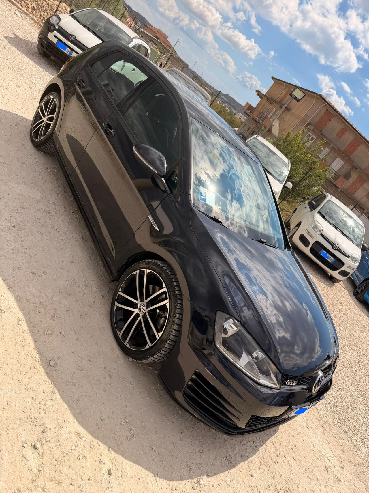 Volkswagen Golf 7 GTD 2.0 TDI 5p. 184 cv anno 2015