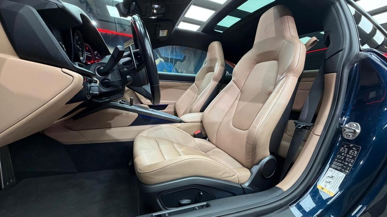 Porsche 911 Carrera S (313)