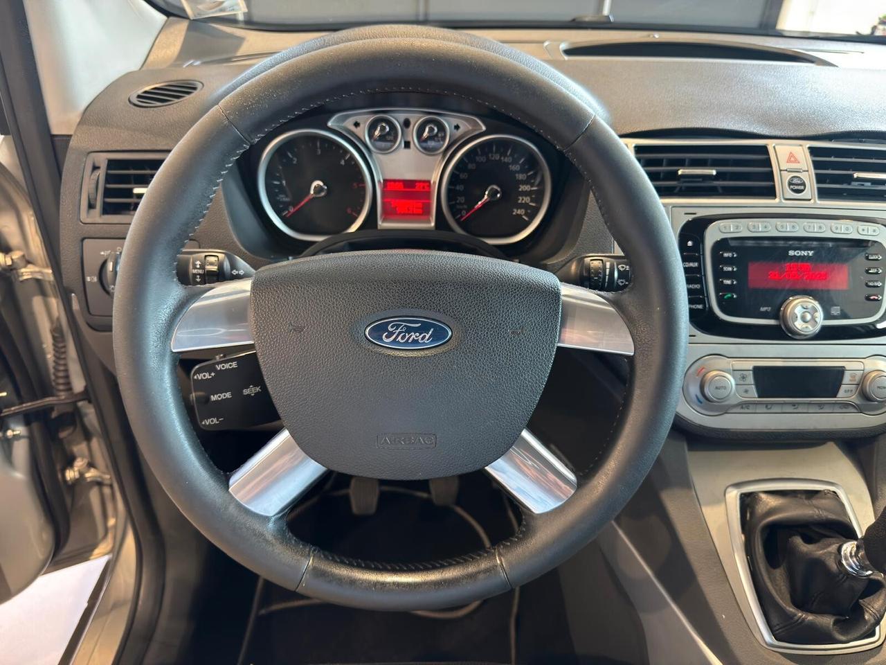Ford Kuga 2.0 TDCi 136 CV 4WD Titanium DPF