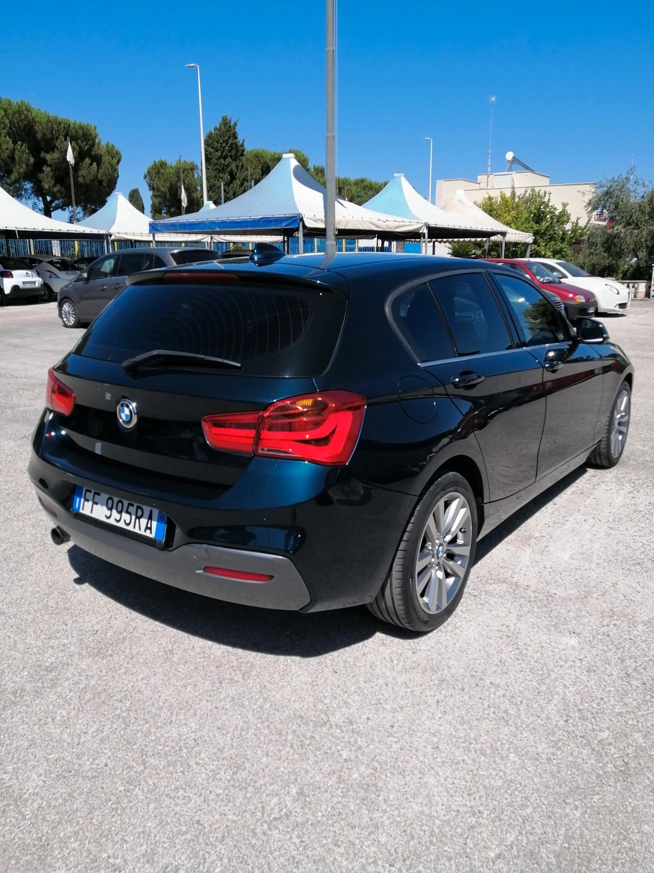 Bmw 116 116d 5p. Urban
