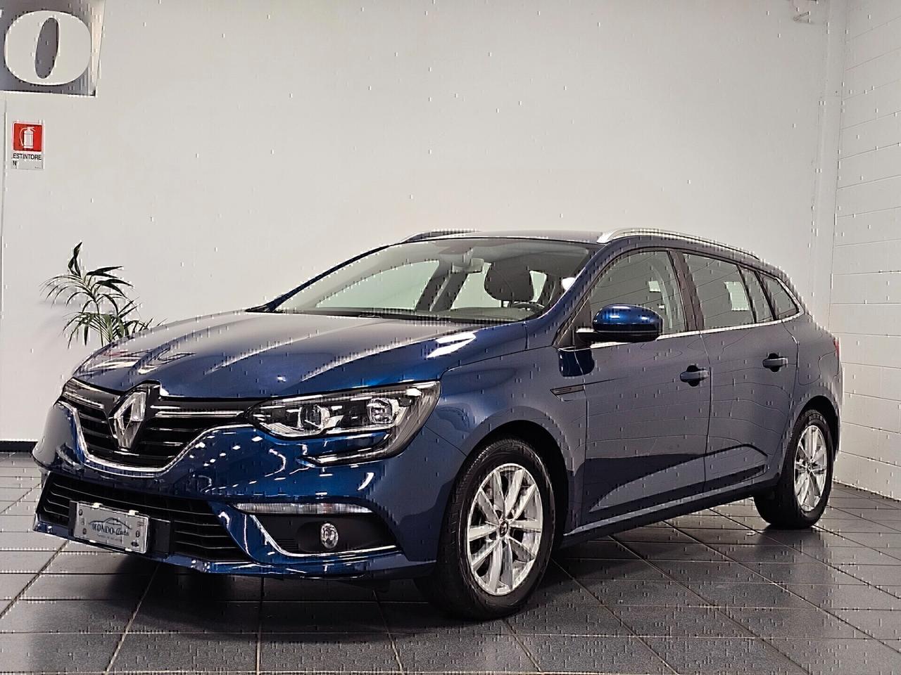 Renault Megane ST 1.5 Blue dCii 115cv EDC Bus. NEOPATENTATI