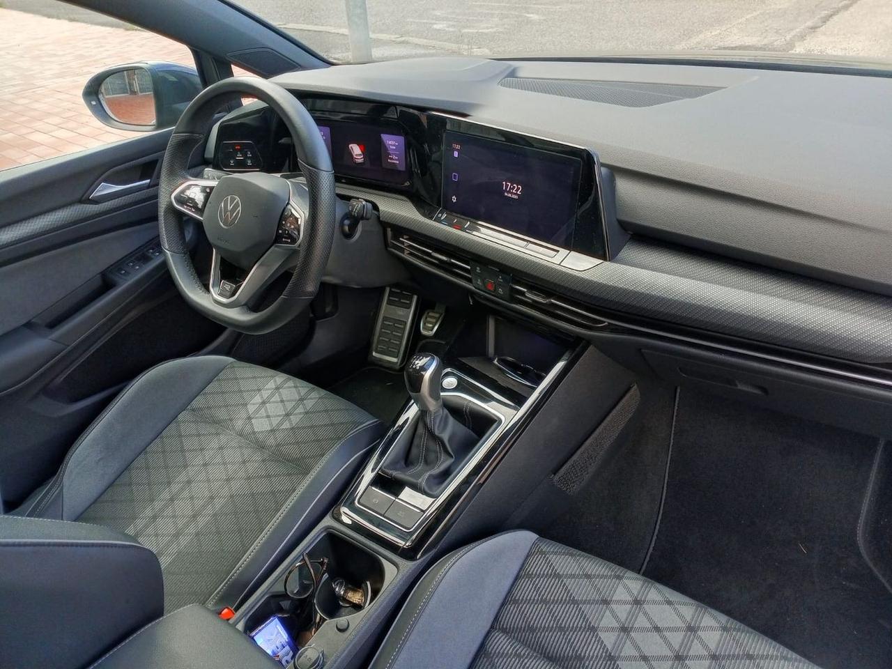 Volkswagen Golf R Line 1.5 TSI  #6470