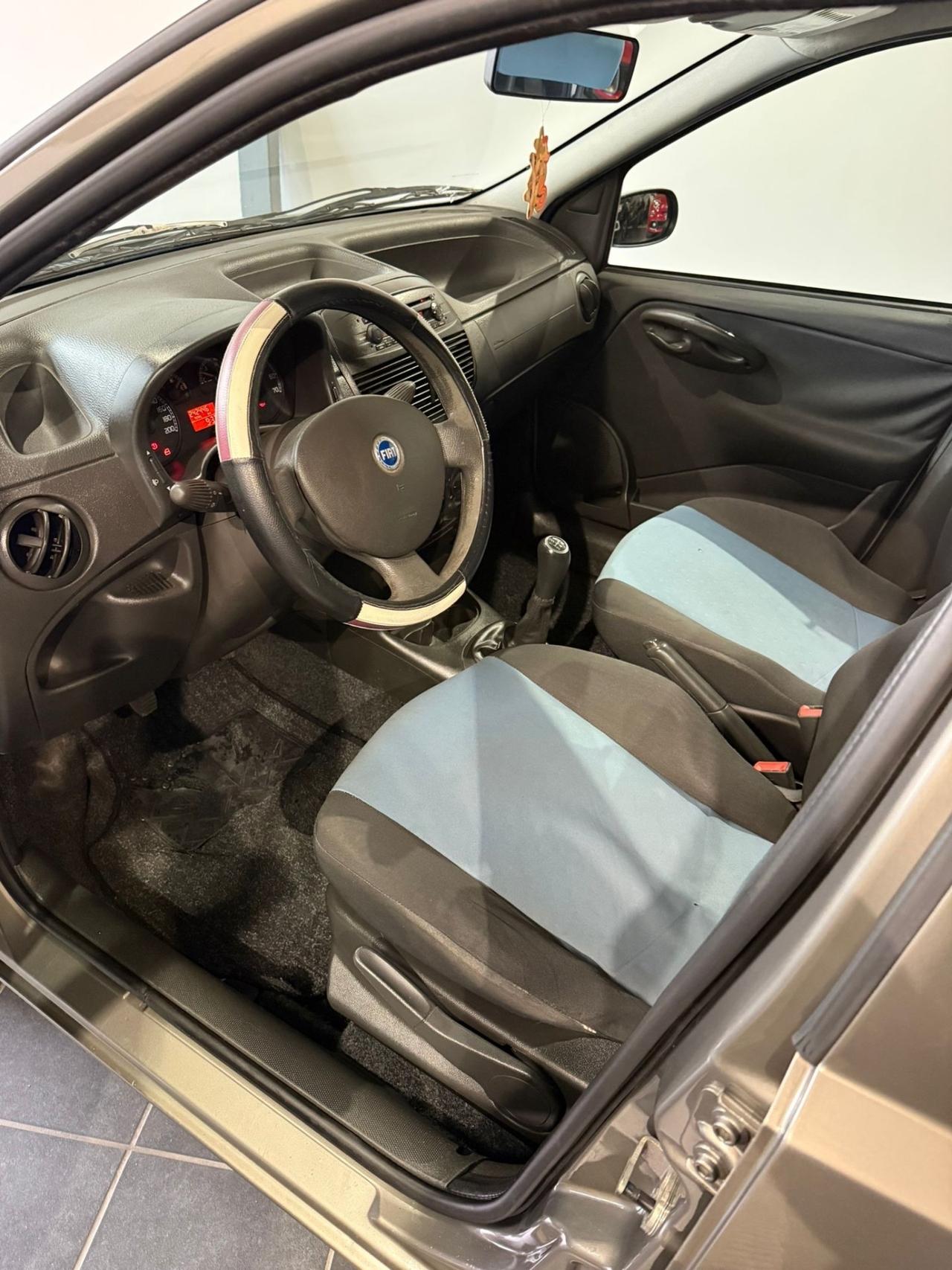 Fiat Punto 1.3 MJT-NEOPATENTATI-UNICO PROPRIETARIO