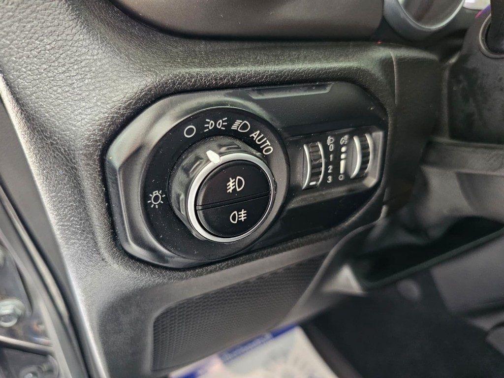Jeep Wrangler Unlimited 2.2 Mjt II Night Eagle