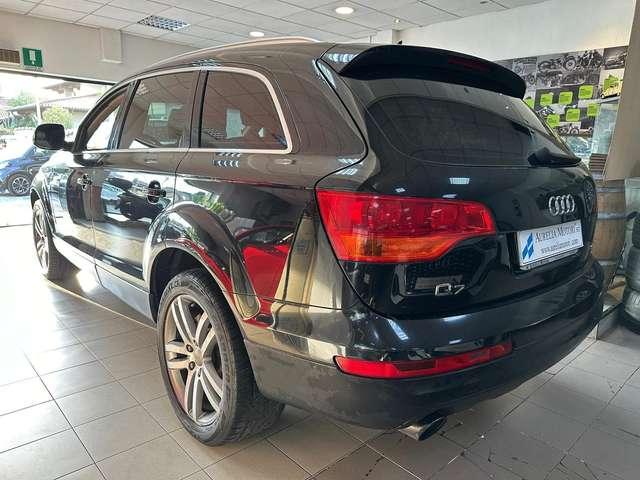 Audi Q7 3.0 V6 tdi quattro tiptronic