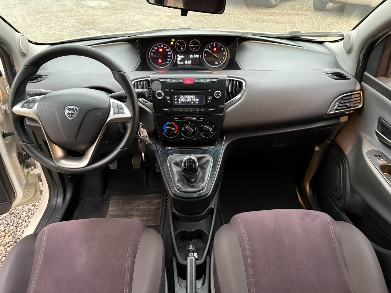 Lancia Ypsilon 0.9 Metano