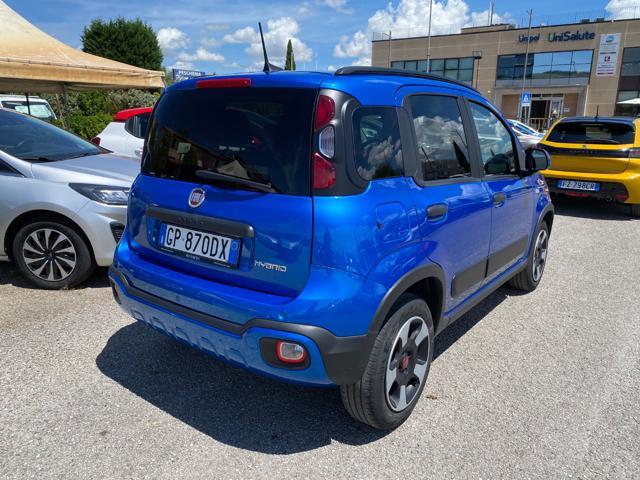 FIAT Panda 1.0 FireFly S&S Hybrid City Cross 5 posti