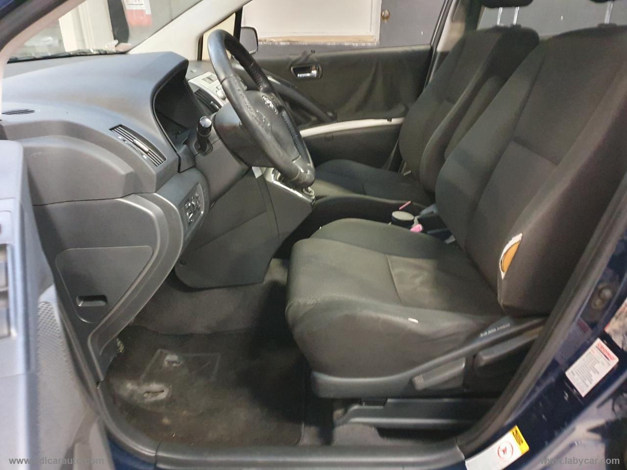 TOYOTA Corolla Verso 1.6 16V