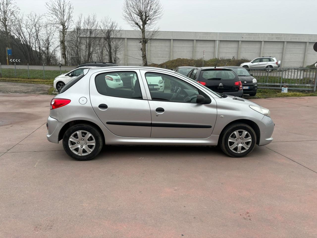 Peugeot 206 Plus 1.1 60CV 5p. Energie