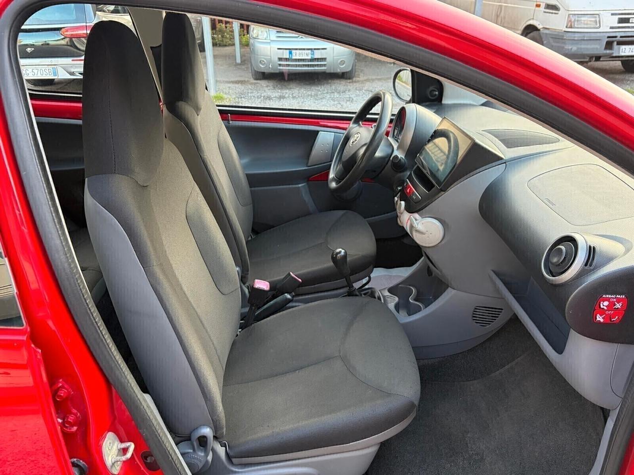 Toyota Aygo 1.0 68CV INCLUSO PASSAGGIO&GARANZIA.