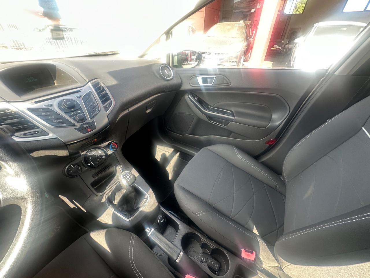 Ford Fiesta 1.5 TDCi 75CV 5 porte
