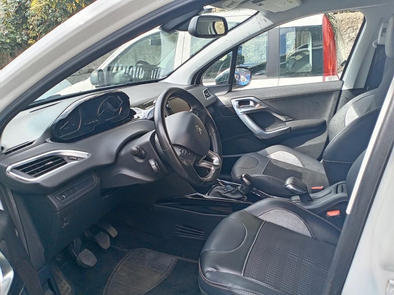 Peugeot 2008 BlueHDi 100 Black Matt