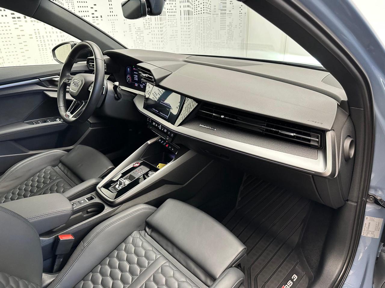 Audi RS3 Sportback 2.5 tfsi quattro s-tronic