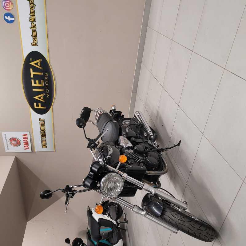 Triumph Legend TT 900 - 1999