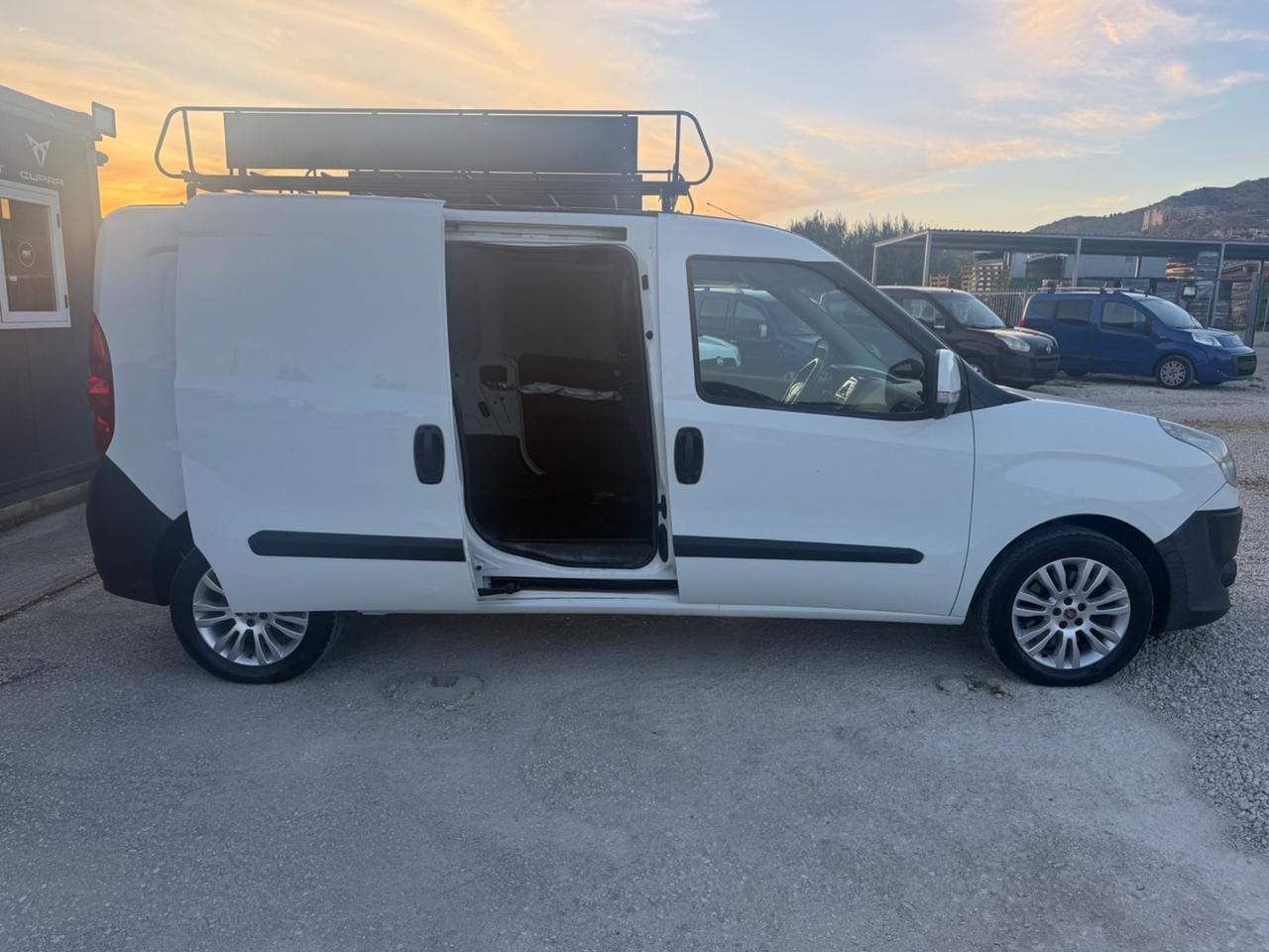 Fiat Doblo Doblò 2.0 MJT PL-TN Cargo Maxi Lamierato SX