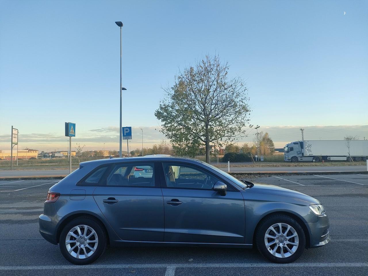 A3 III Sportback 1.6 tdi Admired 110cv s-tronic