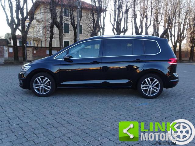 VOLKSWAGEN Touran 2.0 TDI 150 CV SCR DSG Executive GARANTITA