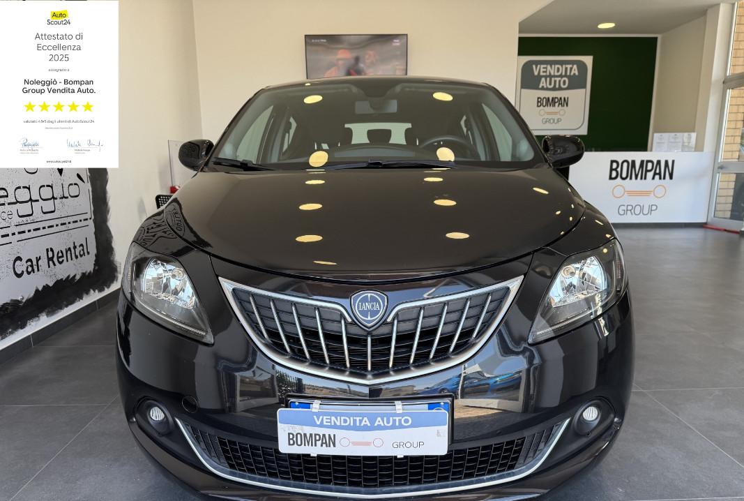 Lancia Ypsilon III 1.0 firefly hybrid Gold s&s 70cv 5p.ti