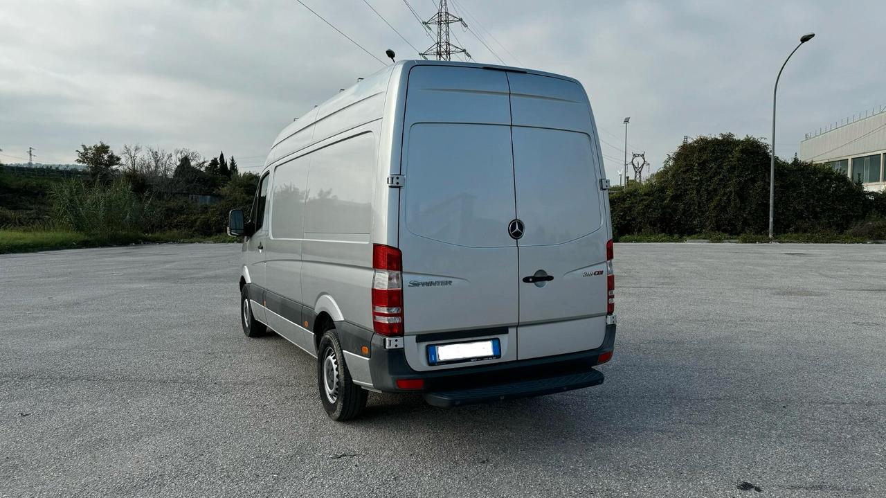 Mercedes Sprinter 318d