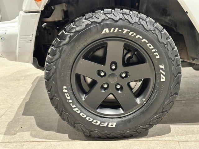 JEEP Wrangler Unlimited 2.8 CRD DPF Sahara Auto