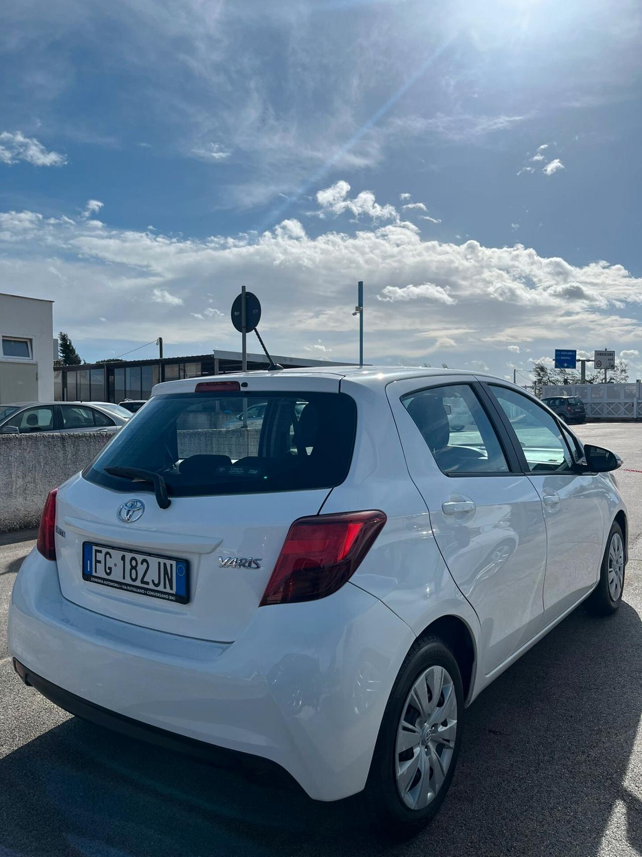 Toyota Yaris 1.4 D-4D 5 porte Lounge