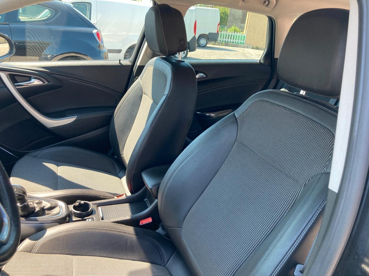 Opel Astra 1.7 CDTI 110CV Sports Tourer Cosmo