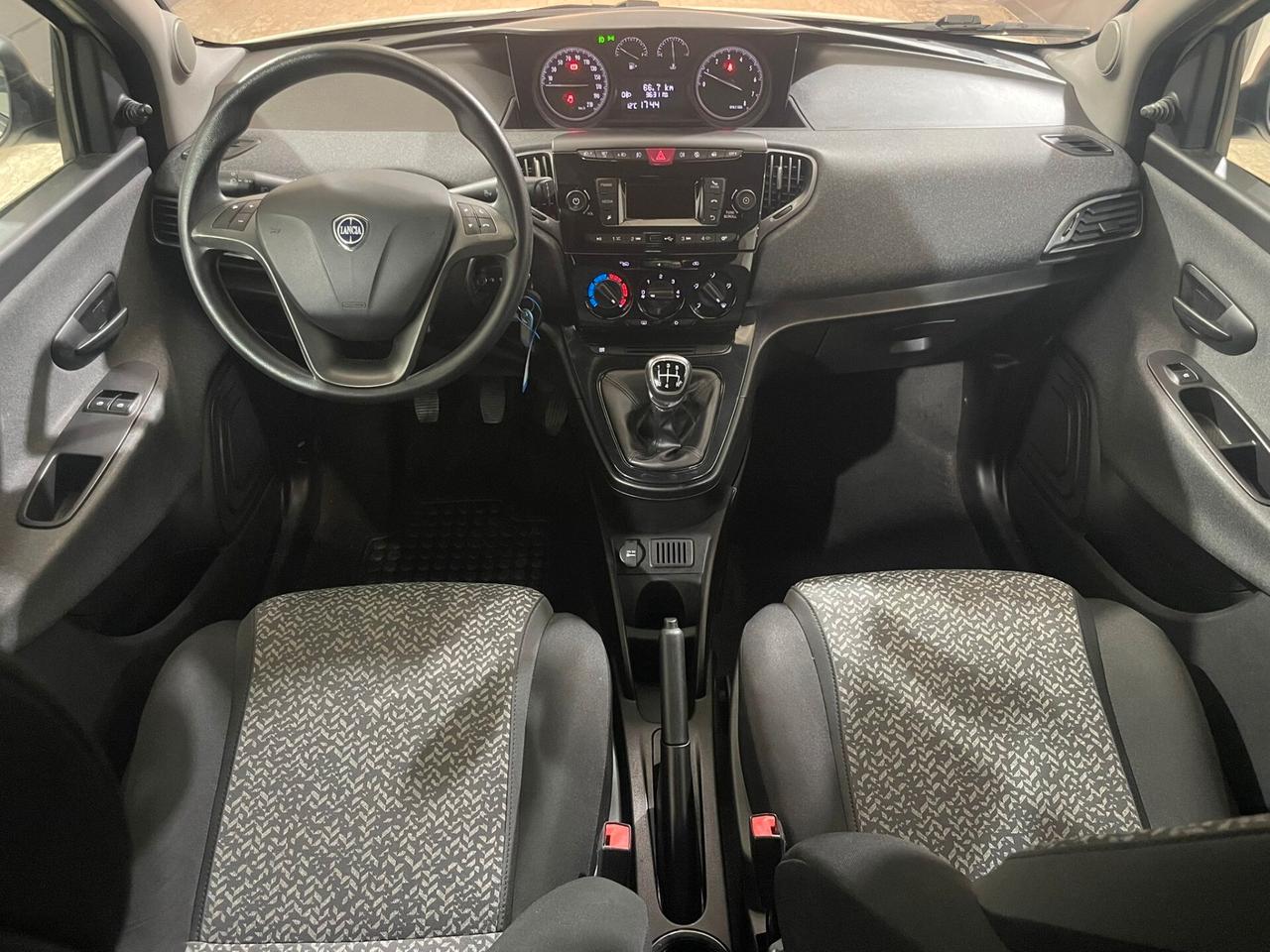 Lancia Ypsilon 1.2 69 CV 5 porte S&S Elefantino Blu