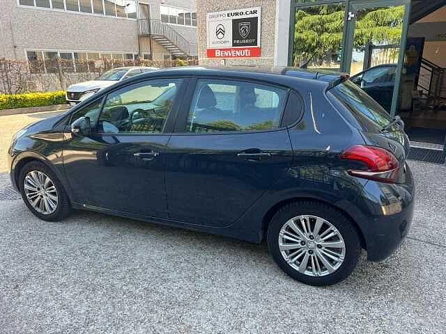Peugeot 208 Allure Blue HDI 75