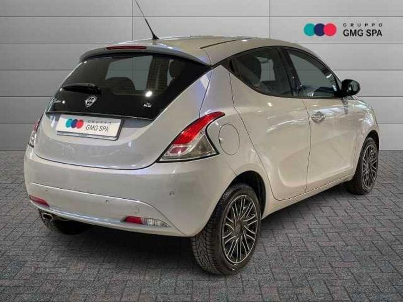 Lancia Ypsilon III 2015 1.2 Gold 69cv my18