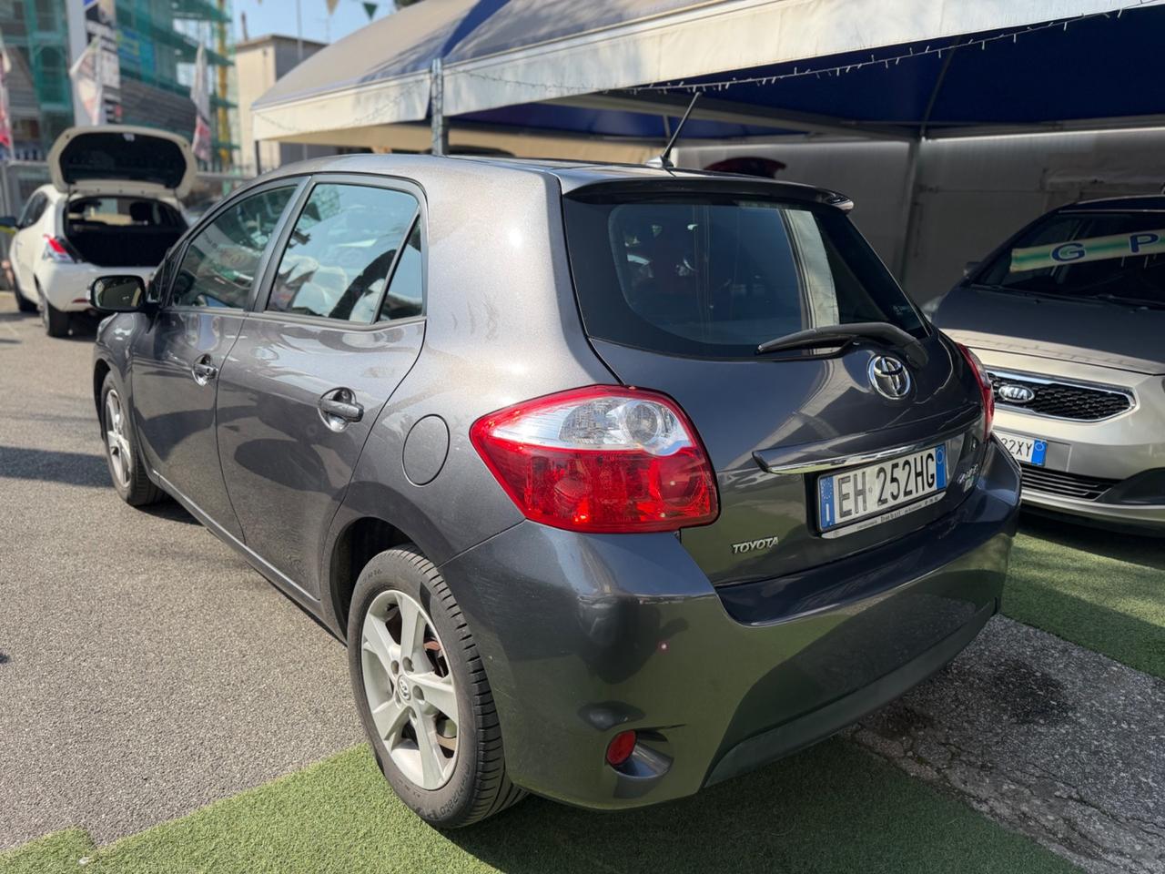 Toyota Auris 1.4 D-4D AUTOMATICA