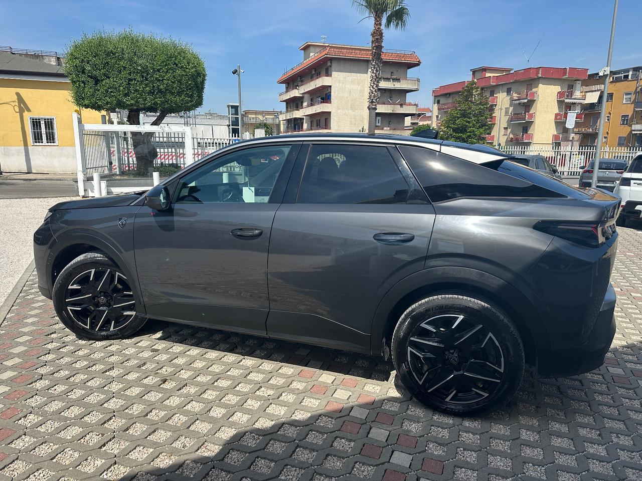Peugeot 3008 Hybrid 136 e-DCS6 GT