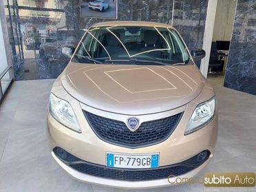 LANCIA Ypsilon 1.2 69 CV (Garanzia 12 Mesi) Neopatentati ?