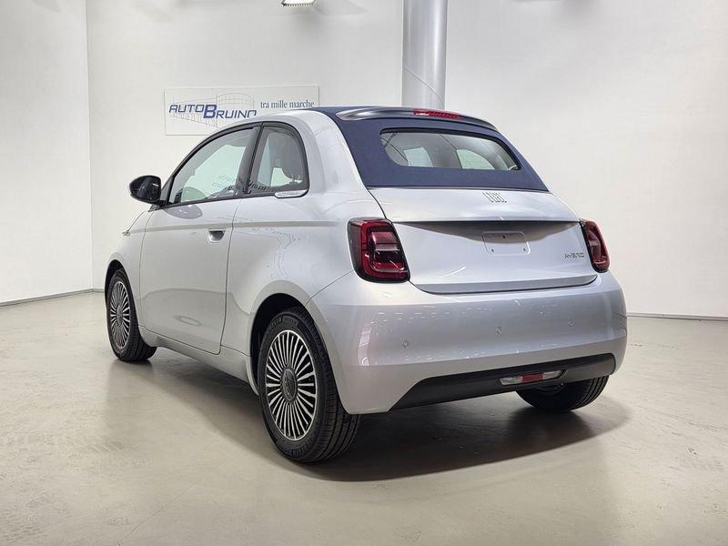 FIAT 500C Hybrid Hybrid Dolcevita