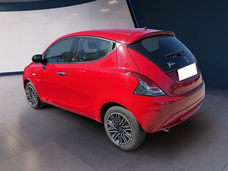 Lancia Ypsilon III 2015 1.0 hybrid Gold s&s 70cv